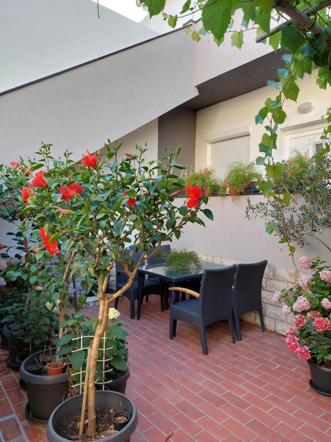 Apartment Eli Паг Экстерьер фото